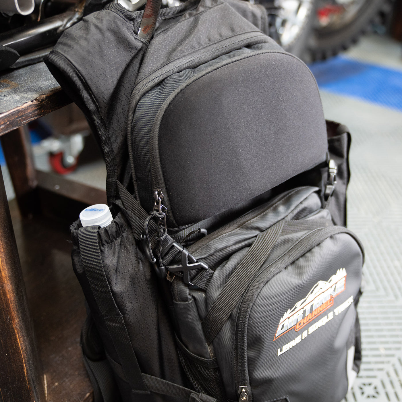 DBC Enduro Riding Pack (with tool organizer included) - Stealth Black